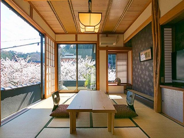 寮は客室利用です☆綺麗なお部屋の中でwifiも使えるので快適に生活できます!!