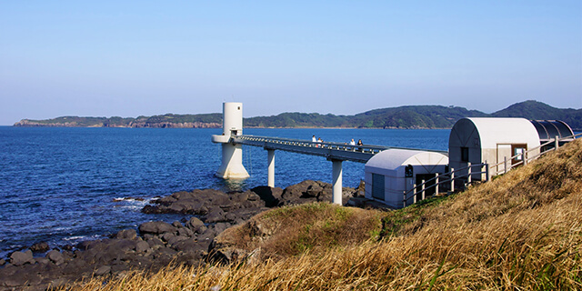 玄海海中展望塔